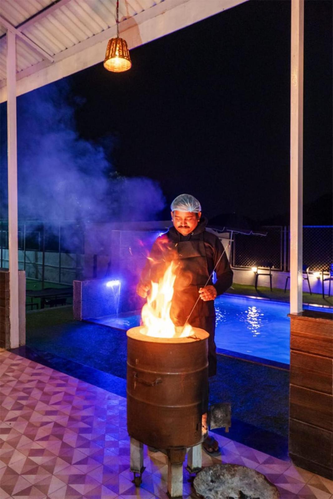 Green Crest Villa ロナバラ エクステリア 写真